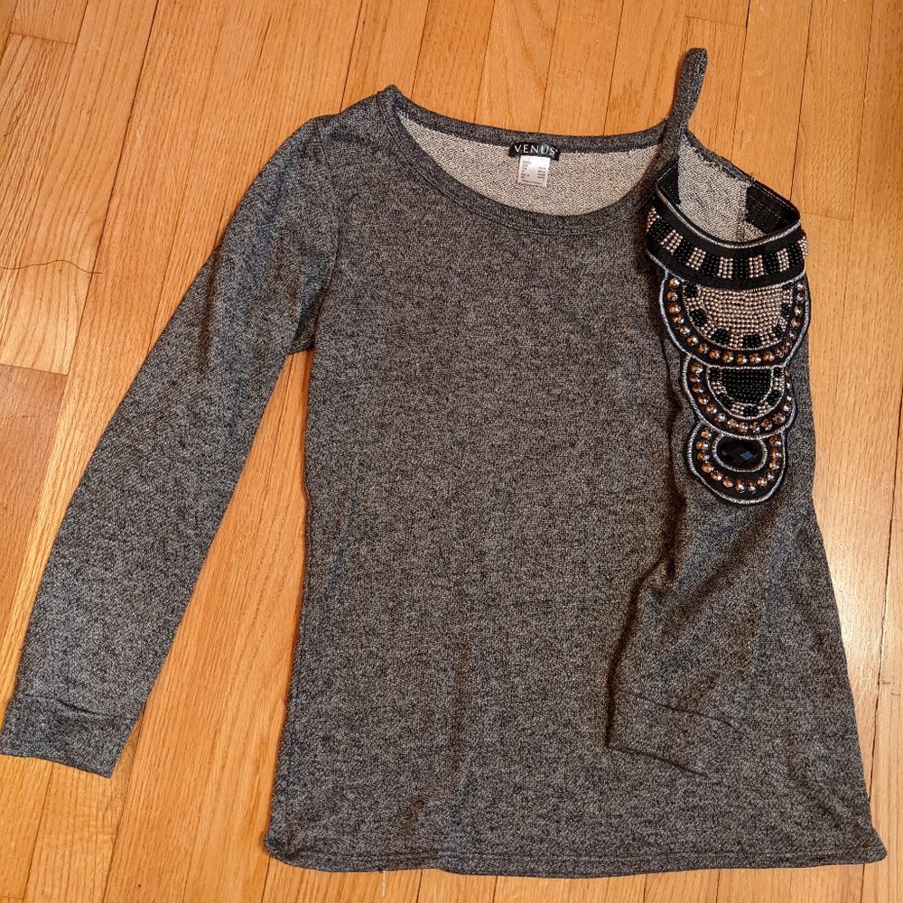 Cold shoulder sweatshirt with beaded sleeve